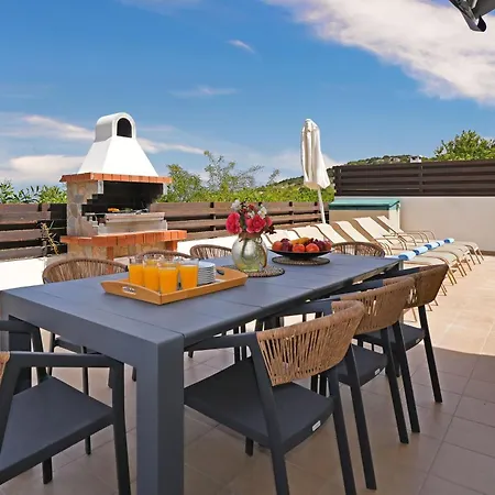 Royal View Vila Protaras